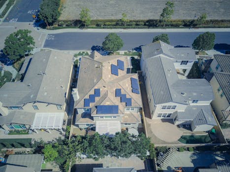 view of a California neighborhood with homes